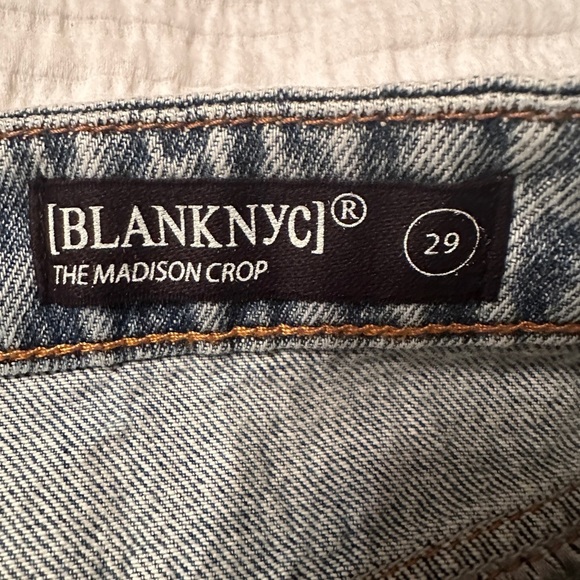 BlankNYC The Madison Crop - NWT - Size 29 - Picture 7 of 11